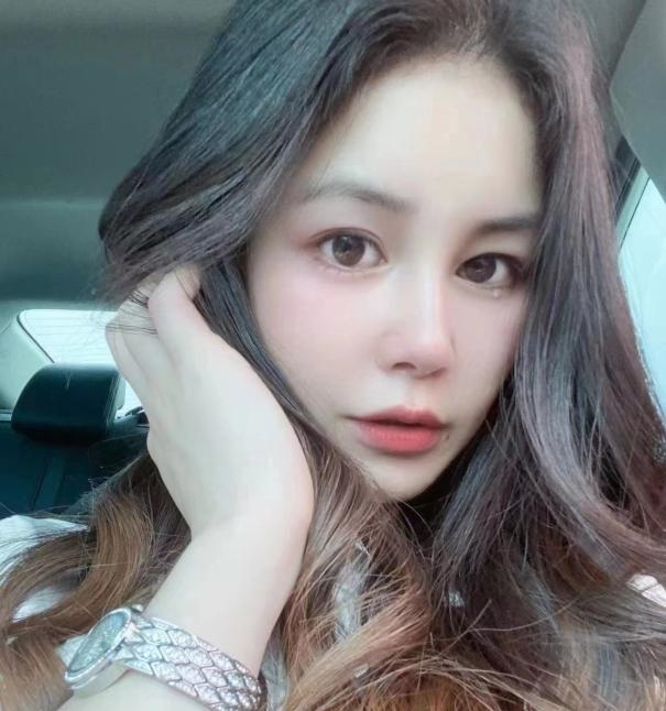 龙华气质美女橙子