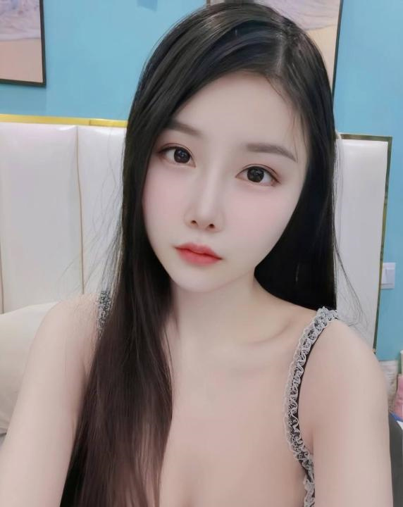 静安清纯性感小嫩妹