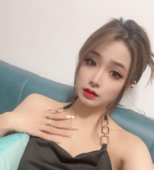 年轻小娇羞妹妹