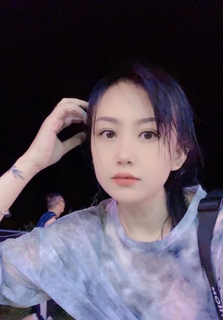 龙华长腿乖乖