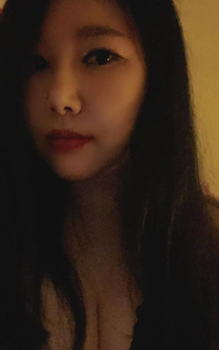 栖霞丽丽