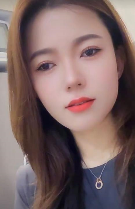 丝袜小姐姐梦洁