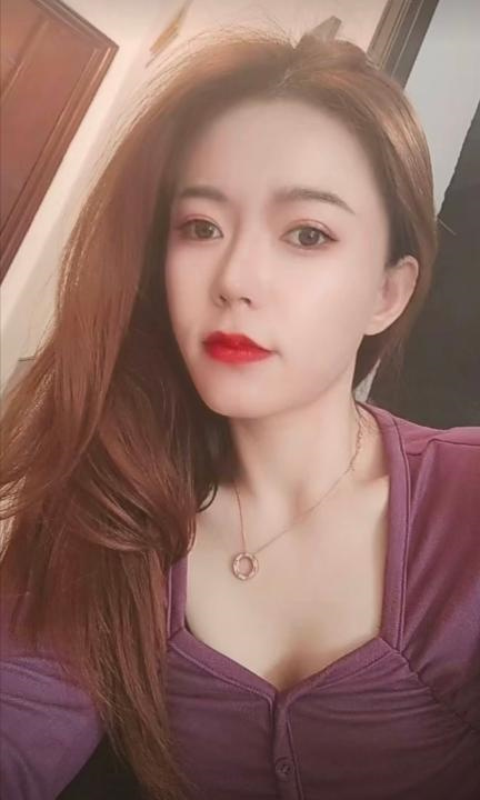 丝袜小姐姐梦洁