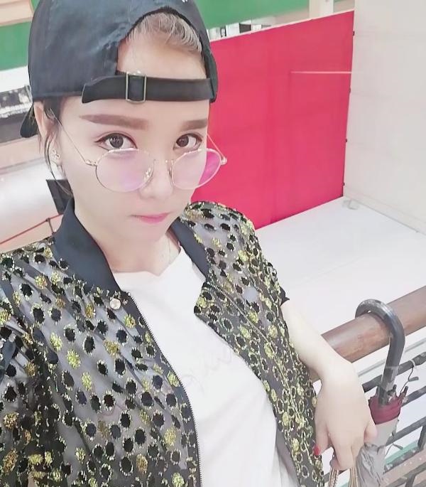 三通颜值美女