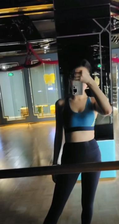 深圳罗湖小露珠