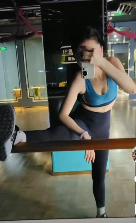 深圳罗湖小露珠