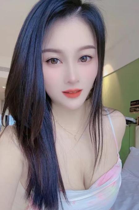 杭州东站嫩妹