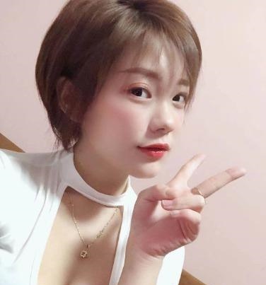 南京短发少妇