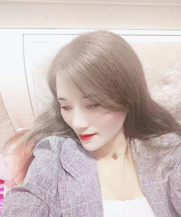青岛巨乳少妇