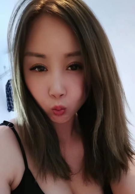 风骚大奶姐姐