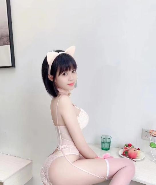 广州清纯美女依依