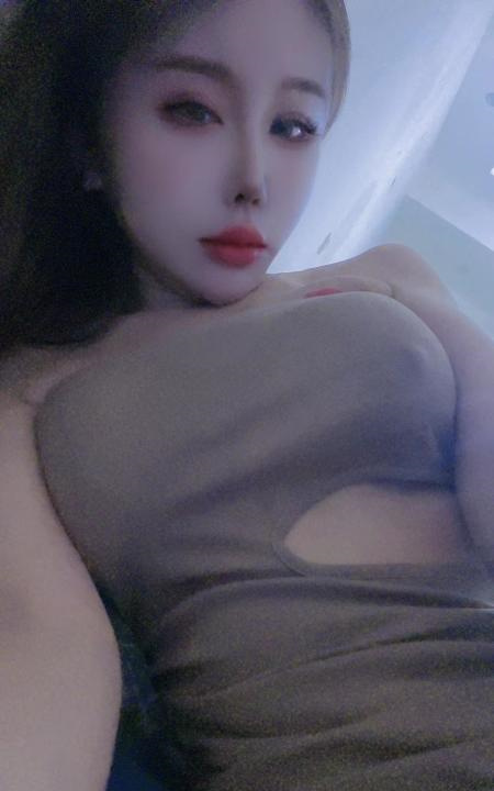 成华高冷御姐服务丹丹
