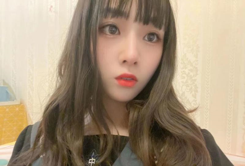 煌华jk小萝莉