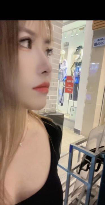 罗湖婷儿