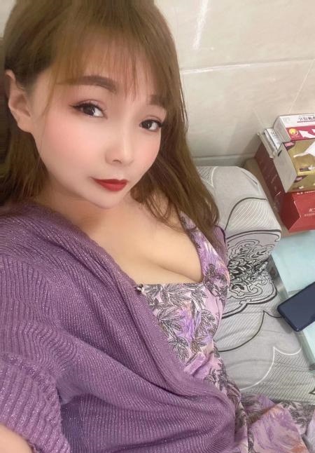 丰乳肥臀的糖糖