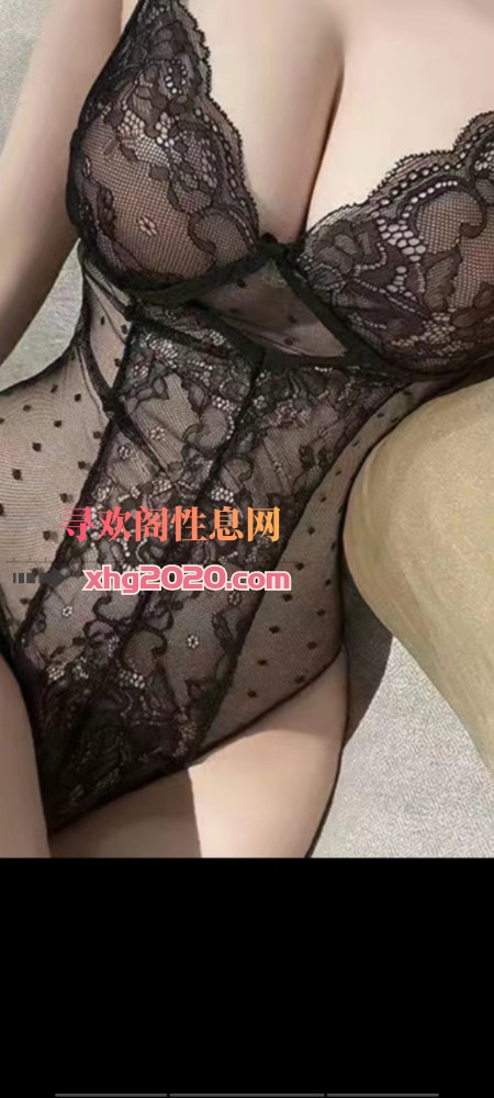 姑苏大奶双飞熟妇
