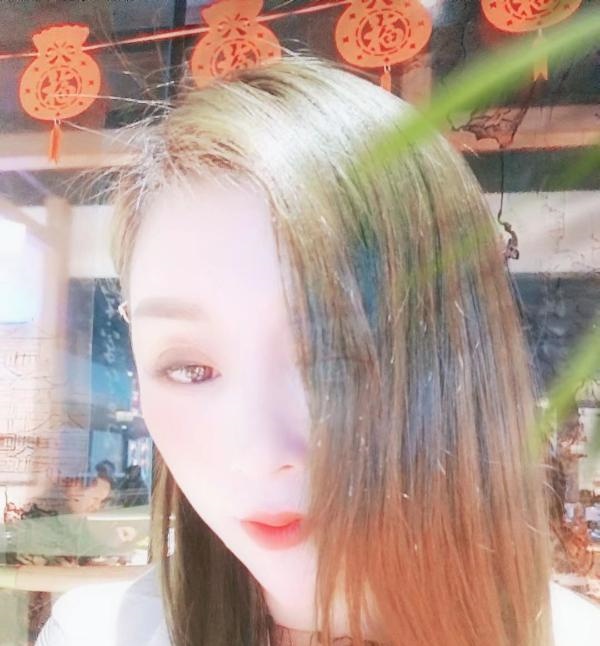 天津滨海轻熟洁白少妇