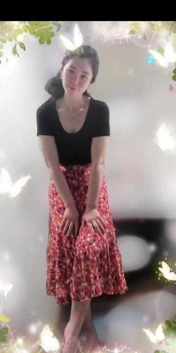 迈皋桥地铁站轻熟女