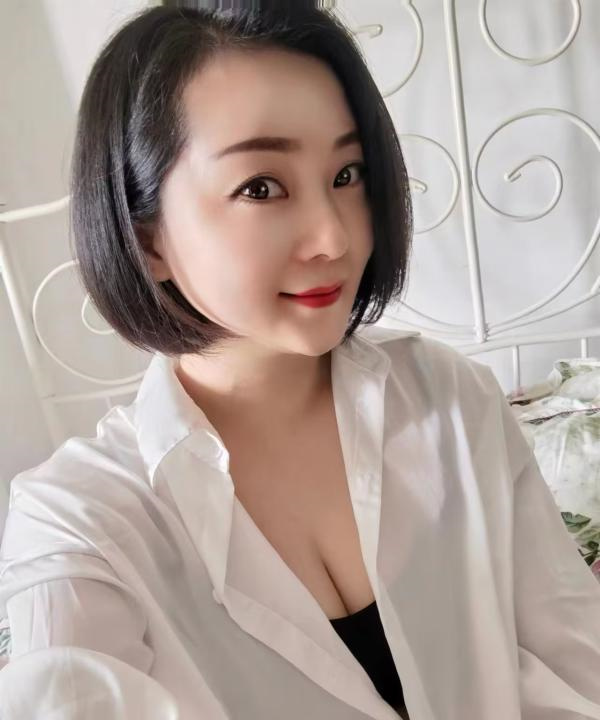 省体育馆婉柔体验
