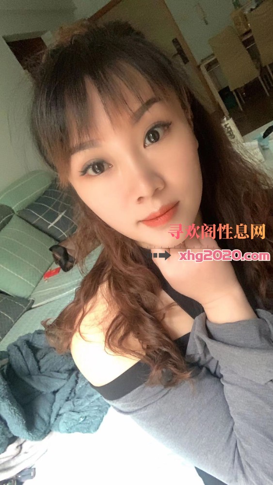 翘臀一字马