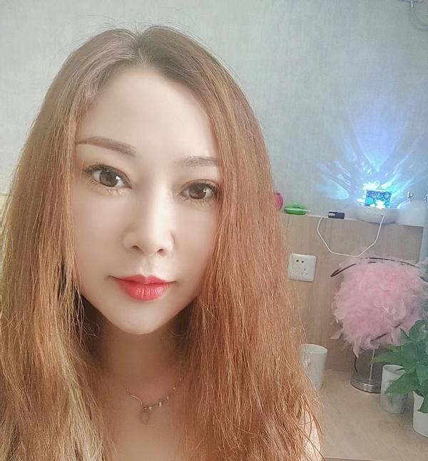 张府园骚妇小溪
