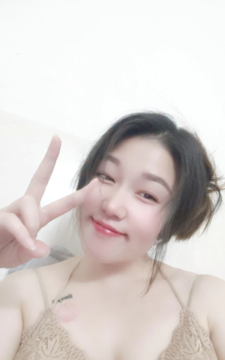 榨汁美少妇桃子