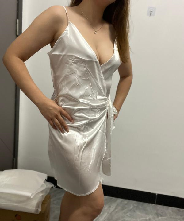 广州天河奔放少妇薇薇