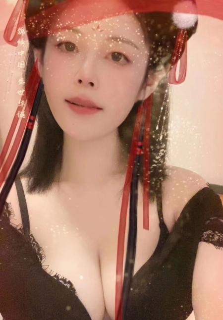E奶熟女姐姐