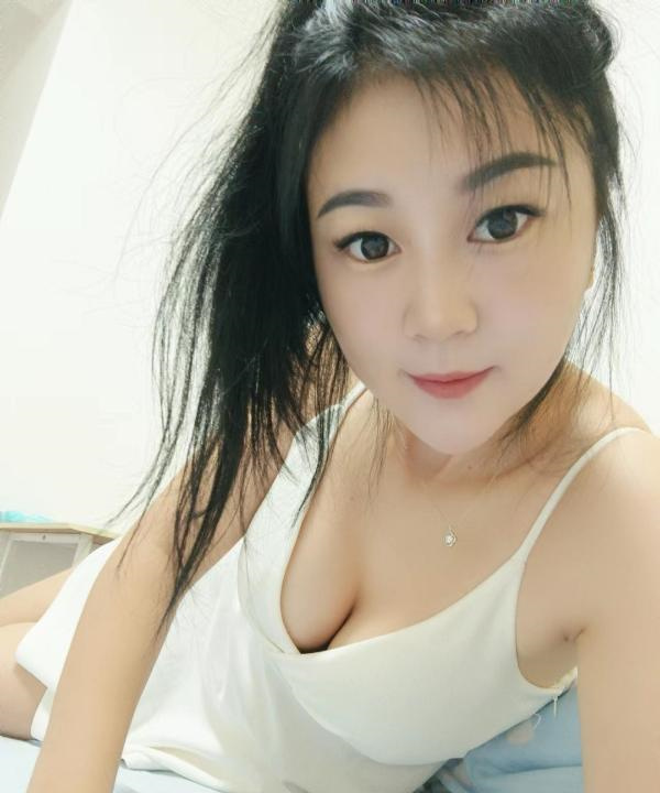 二七区菲菲