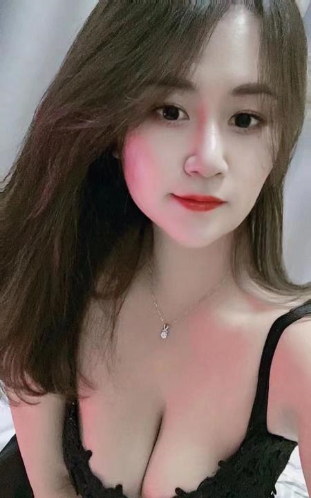 福永大胸妹子