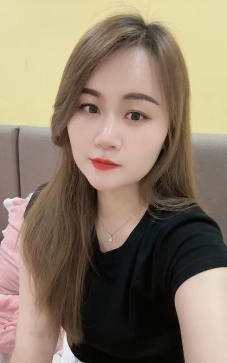 福永大胸妹子