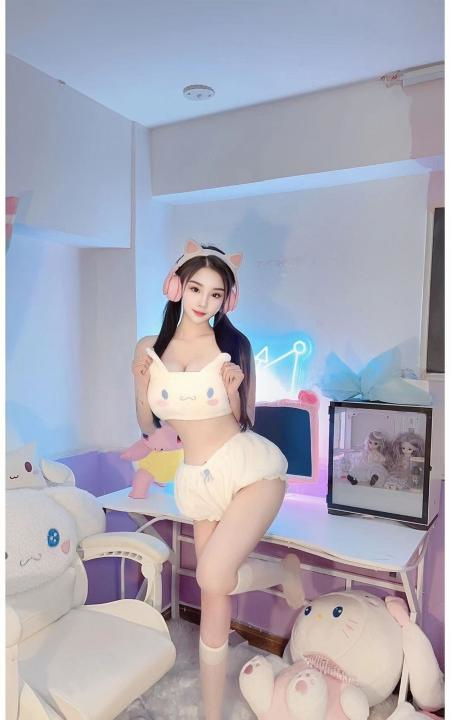 徐东兼职甜心