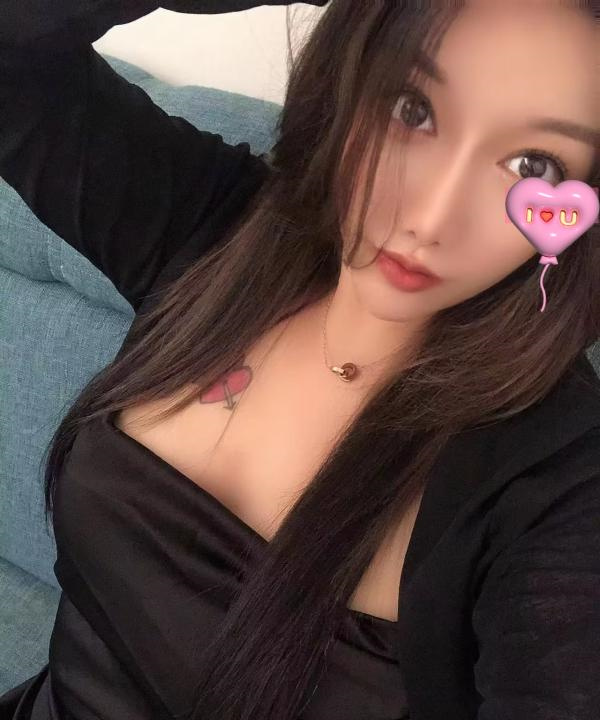 小骚货依琪