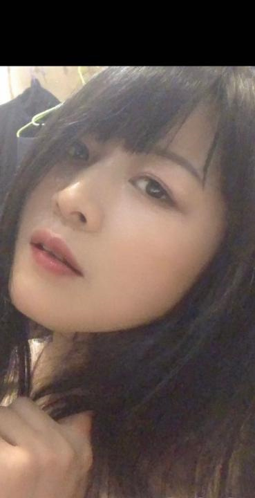 爱健身的小姐姐