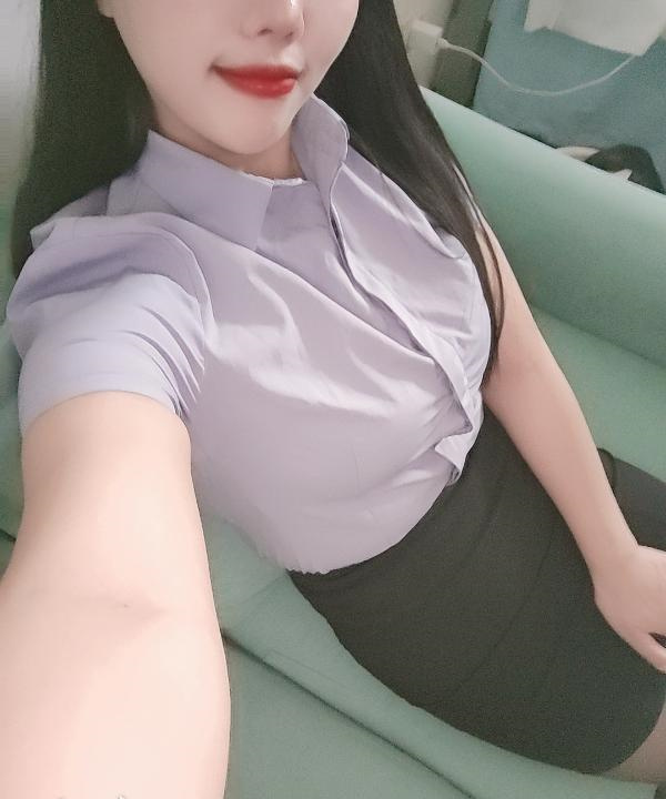 杨梦个人包河