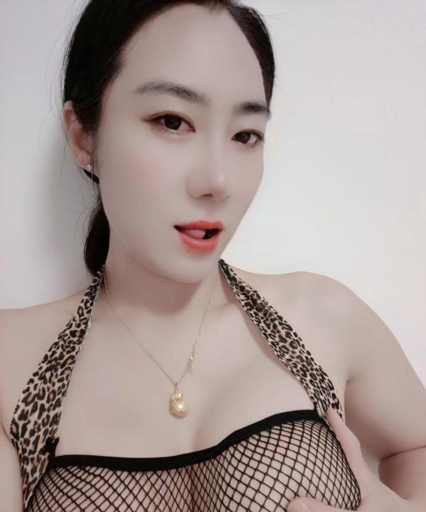 七夕情人节眼镜骚妇