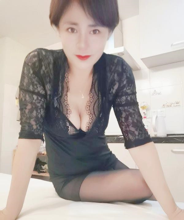 昆山兼职短发御姐