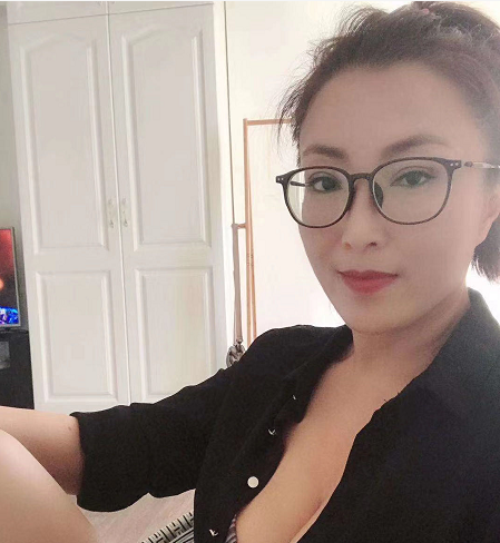 闵行眼镜少妇阳阳