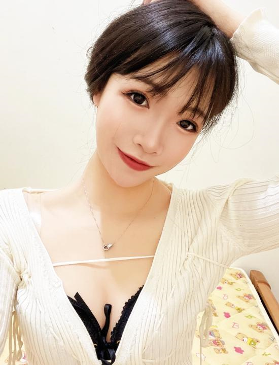 光谷妹小骚气