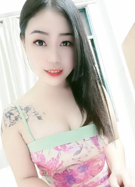 风骚肥臀老师