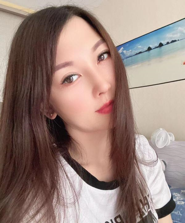 江宁苗条小身材