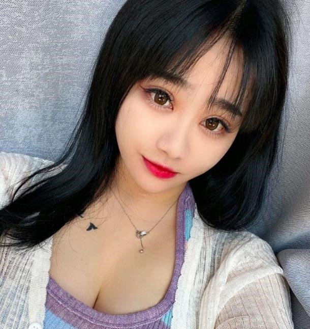 浦东新区美女婉儿