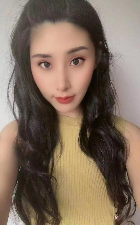 哈尔滨群力可可小姐姐
