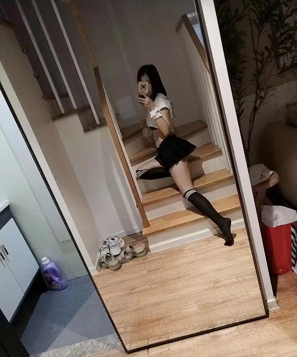 浦东活泼萝莉