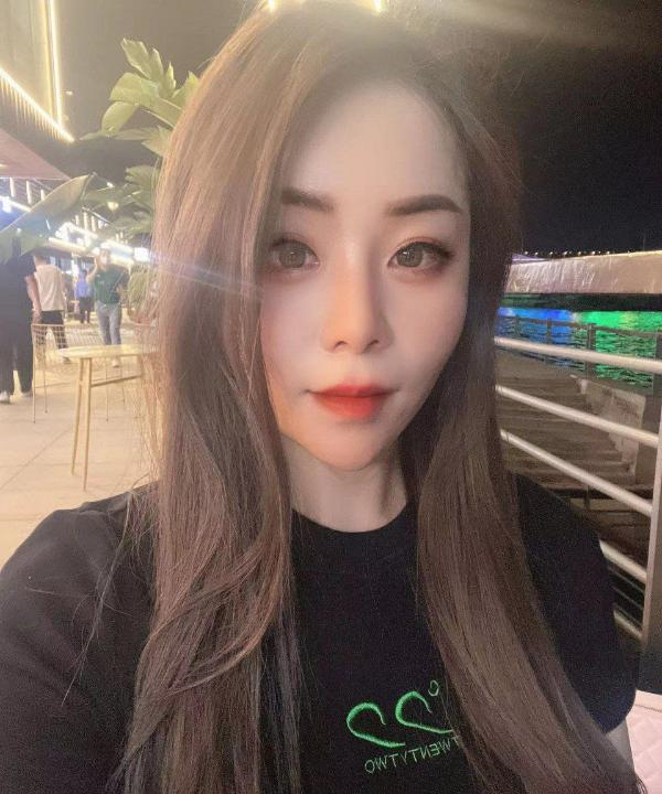 大胸骚少妇媛媛