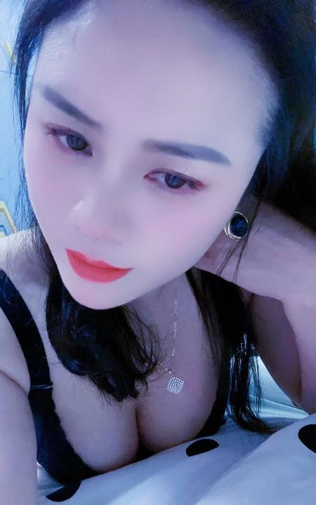 夫子庙雪儿小少妇