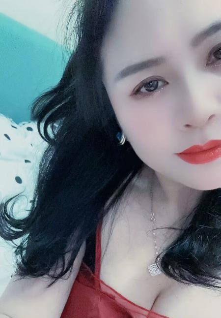 夫子庙雪儿小少妇
