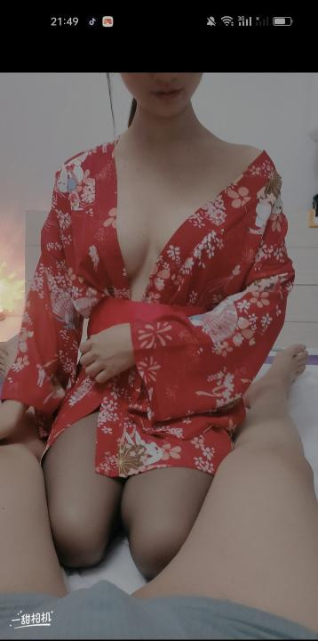 回龙观萝莉圆奶小可爱
