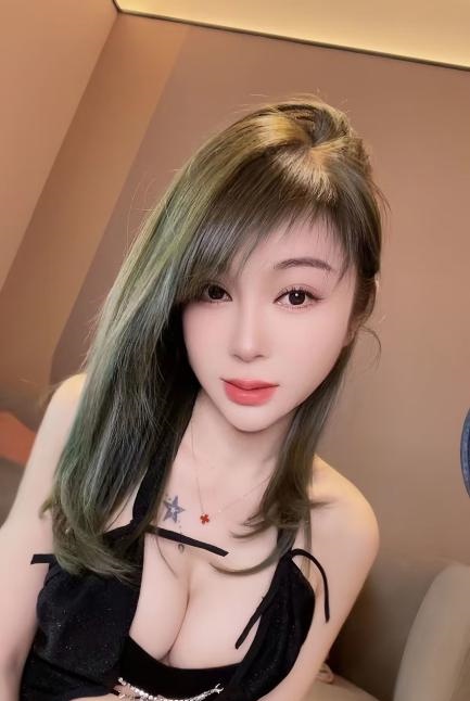 徐汇性感御姐妮子