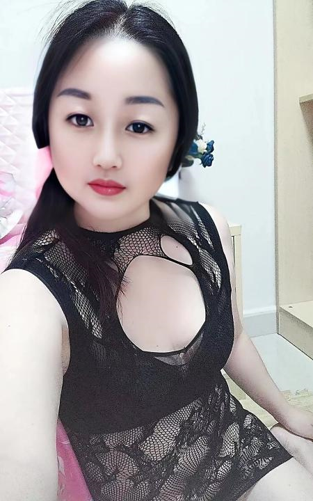 大奶少妇小安琪